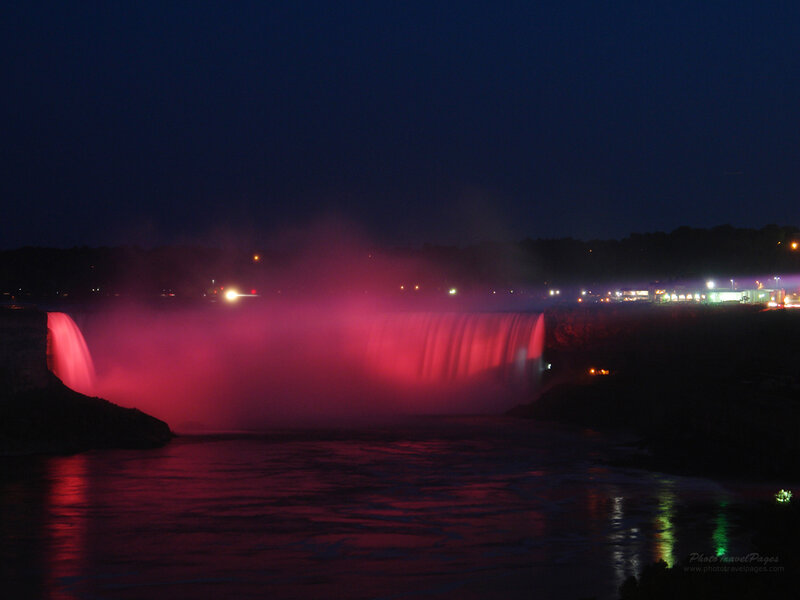 Niagara Falls at Night — Red