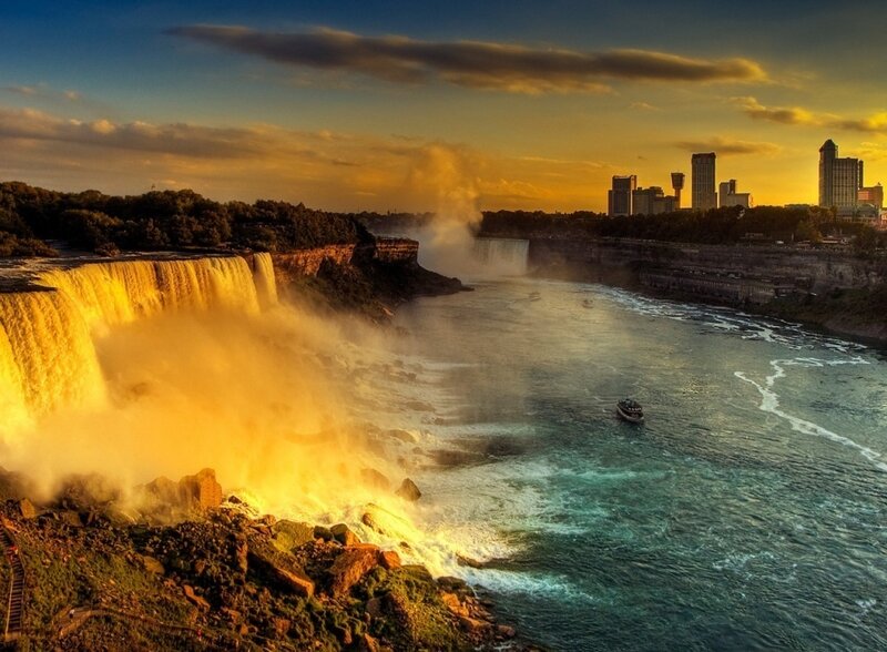 Niagara Falls at Sunset — Gold