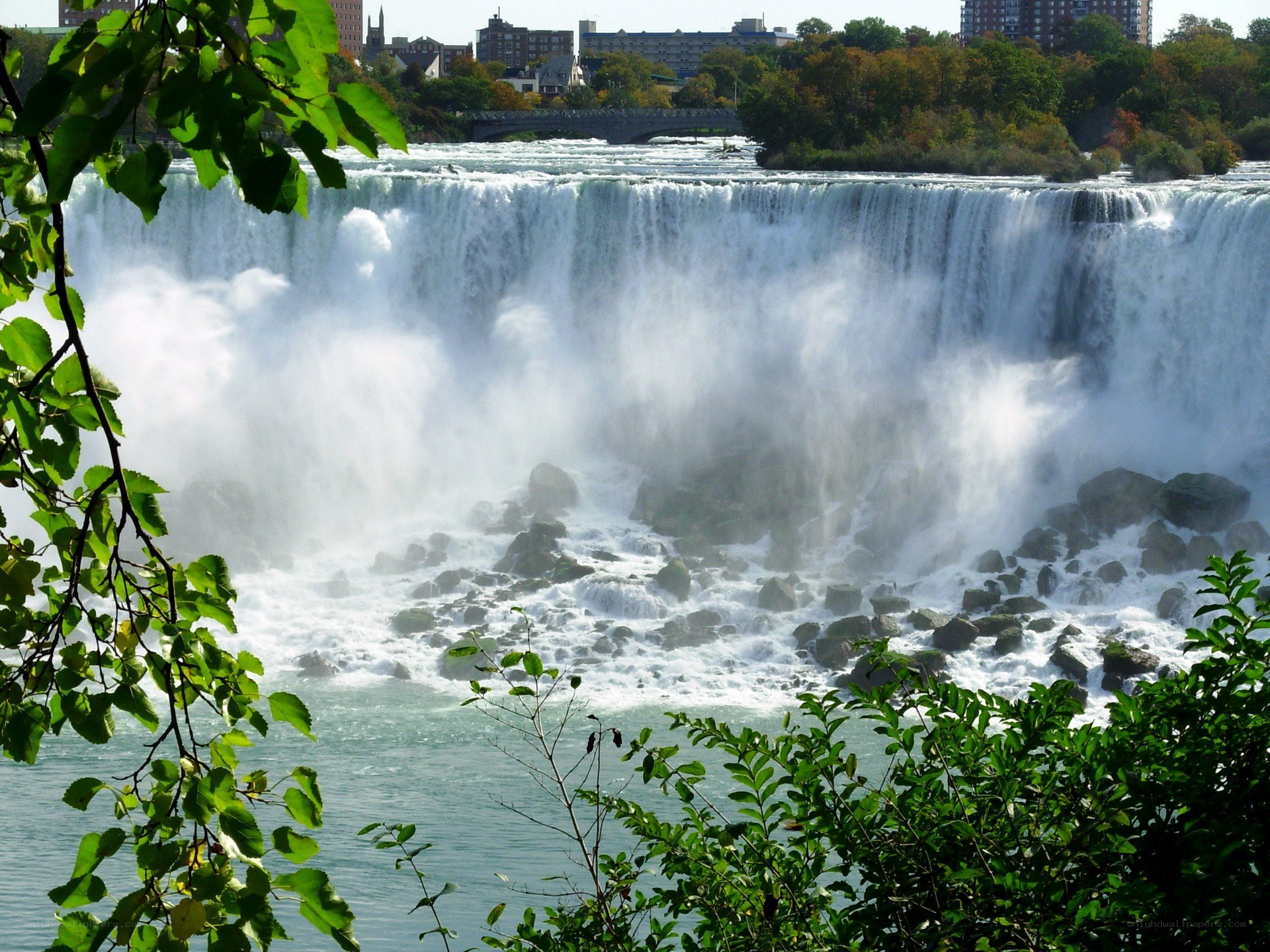 Niagara Falls in autumn