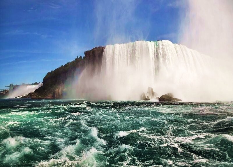 Niagara Falls in full flow