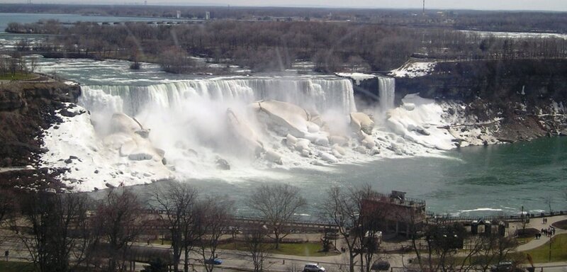 Niagara Falls in Winter — White, Dramatic, Photograph, Snow