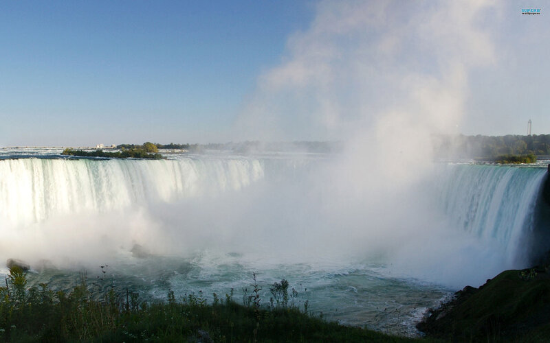 Niagara Falls Waterfall — Blue, Dramatic, Afternoon, Photograph, Mist, River