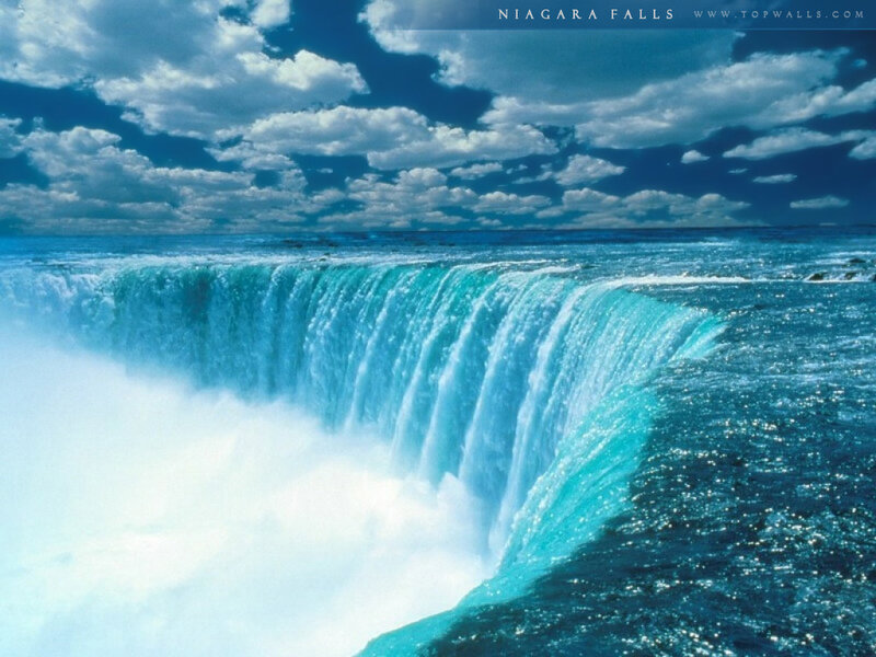 Niagara Falls Waterfall — Clouds