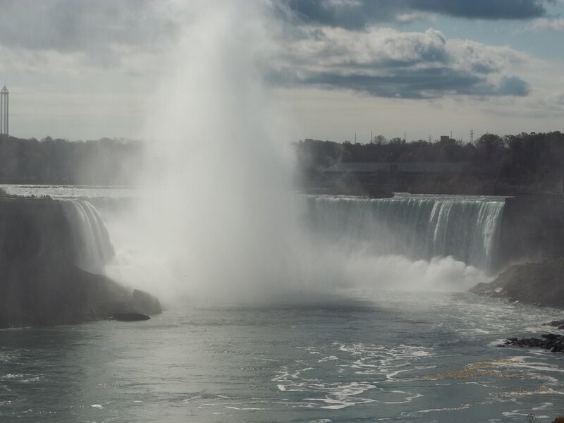 Niagara Falls Waterfall — Gray