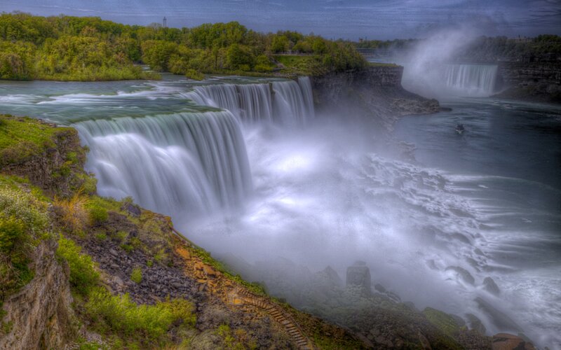 Niagara Falls Waterfall — Green, Dramatic, Afternoon, Photograph, River, Cliffs