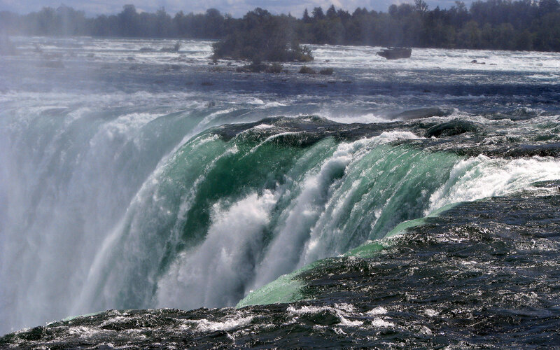 Niagara Falls Waterfall — Green, Dramatic, Afternoon, Photograph, River, Trees