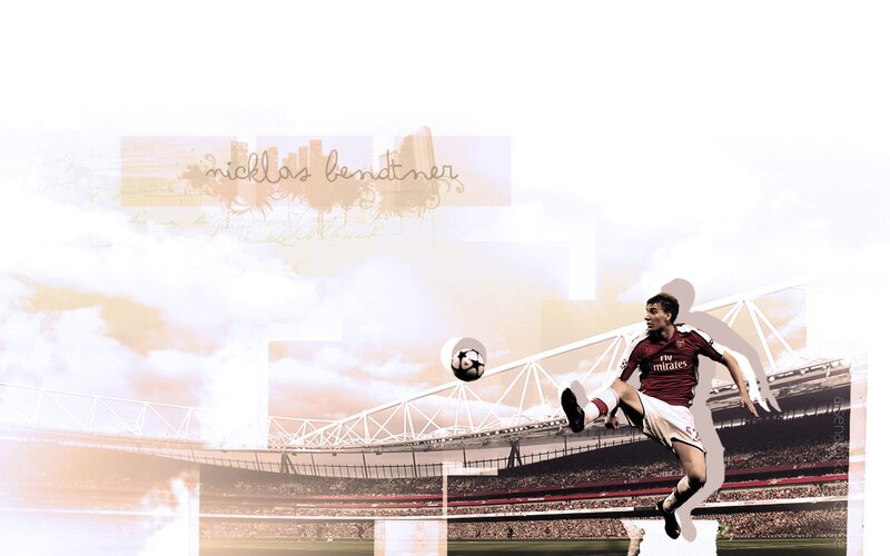 Nicklas Bendtner in action