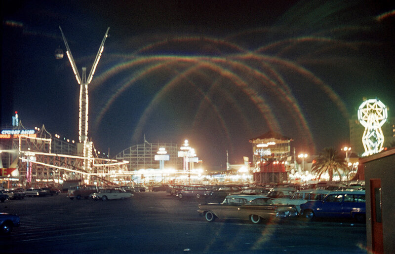 Night at the amusement park