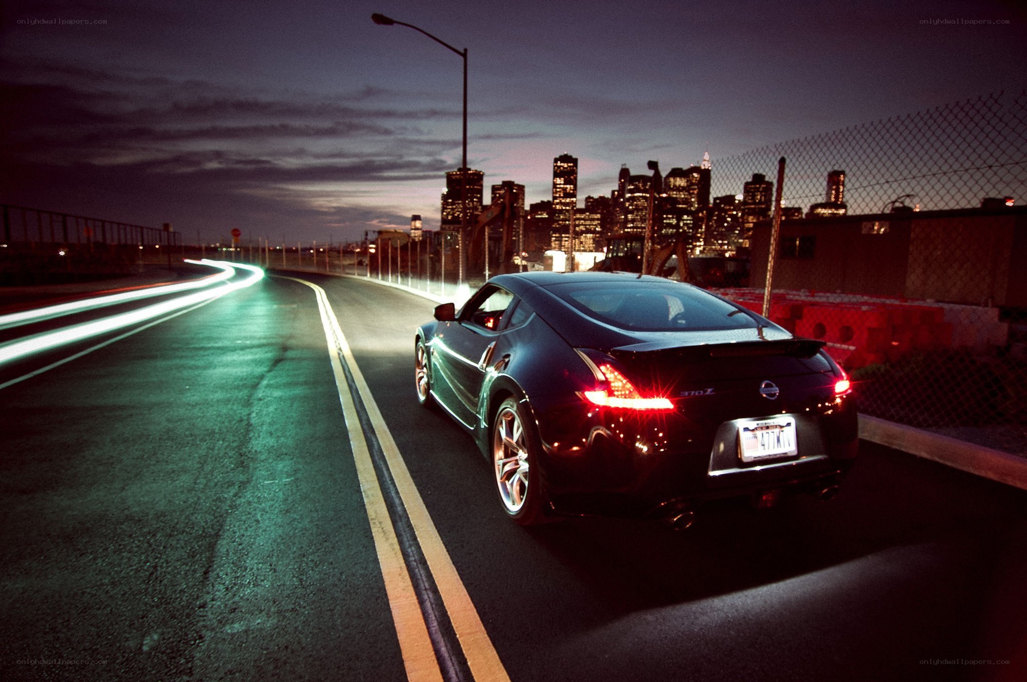 Night drive in the city