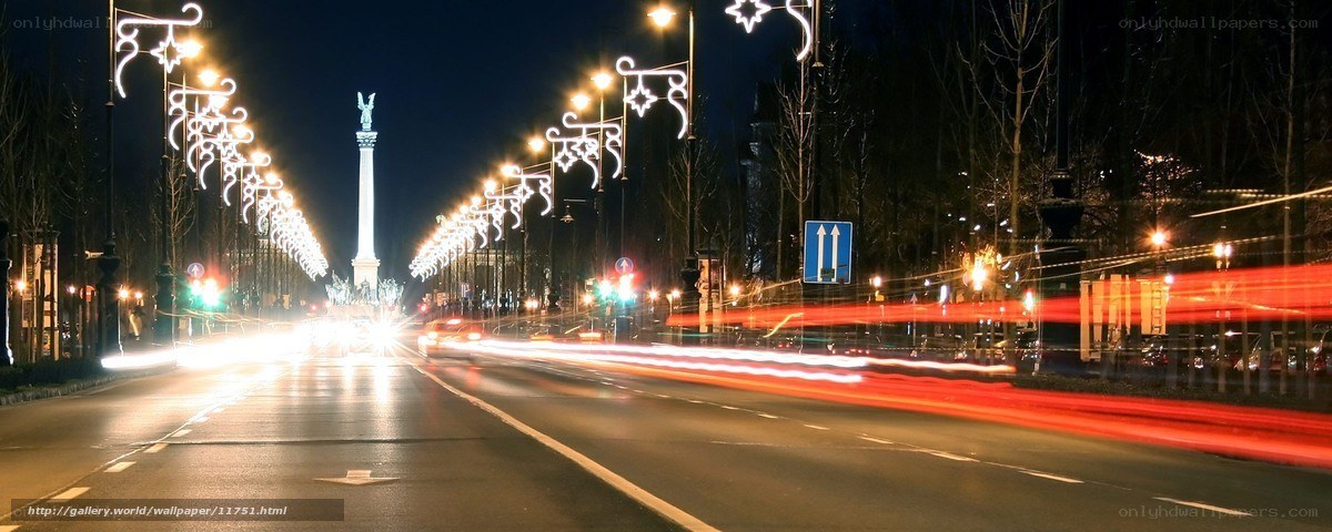 Night lights on a city street