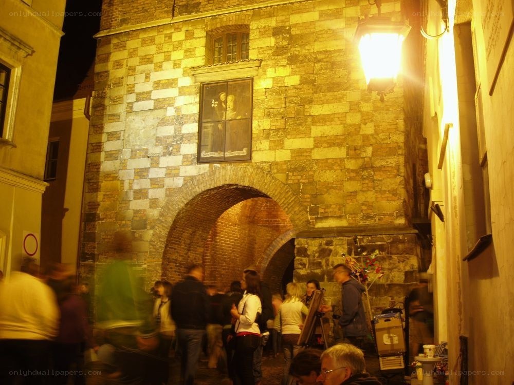 Night scene at a historic gate