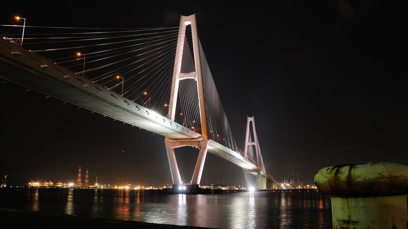 Night view of a cable-stayed bridge