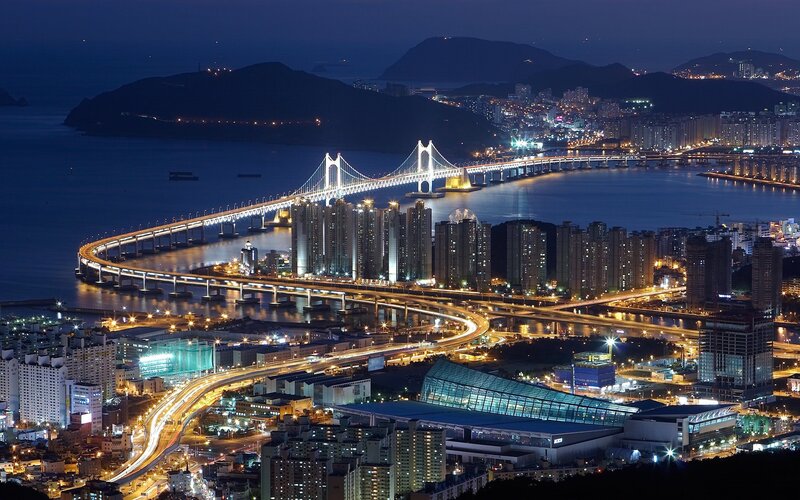 Night view of a city bridge