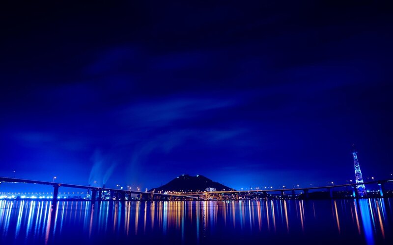 Night view of a city bridge