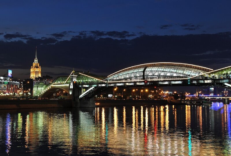 Night view of a lit bridge