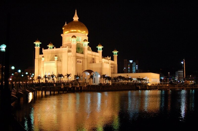 night view of a mosque