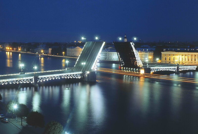 Night view of a raised bridge