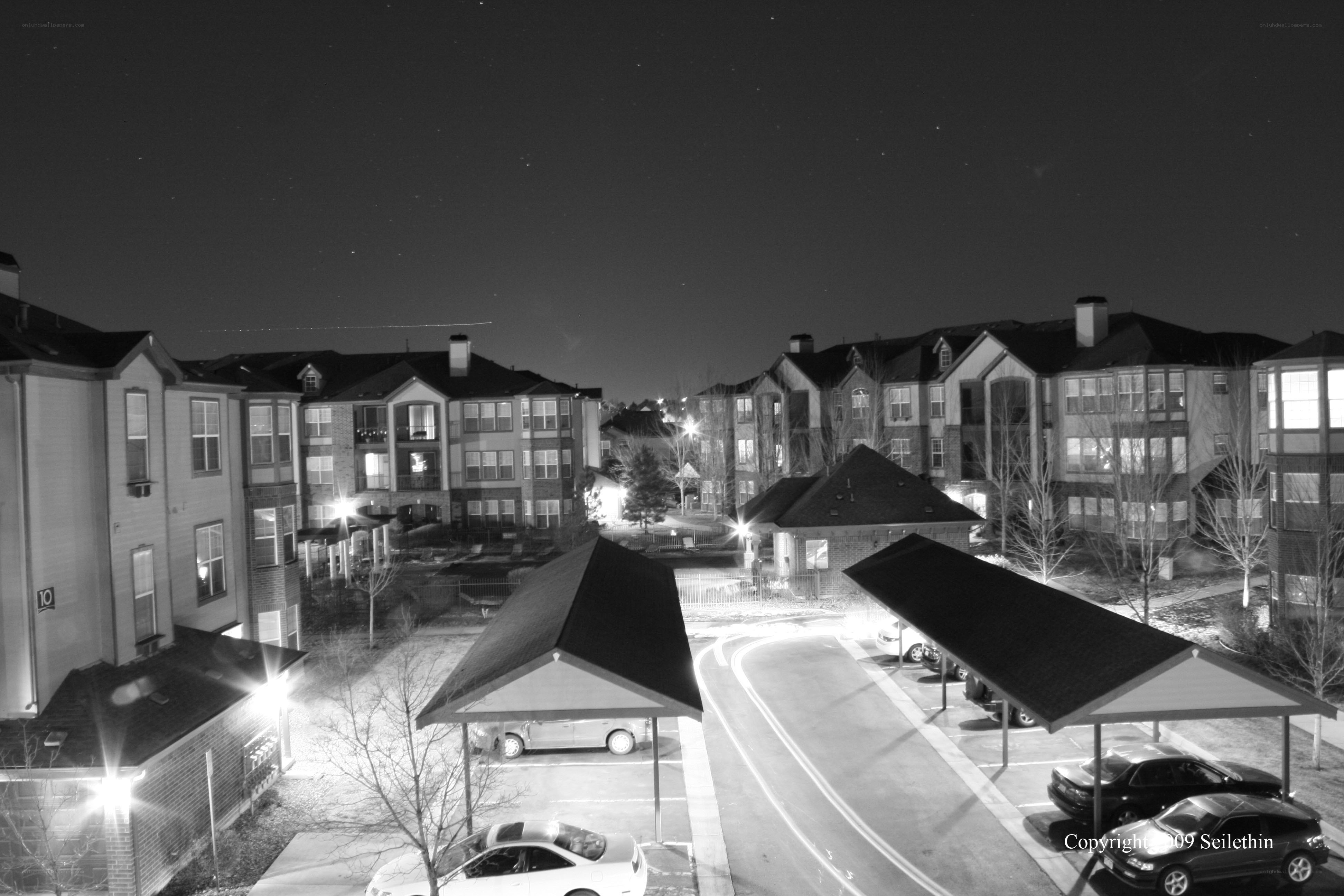 Night view of apartment complex