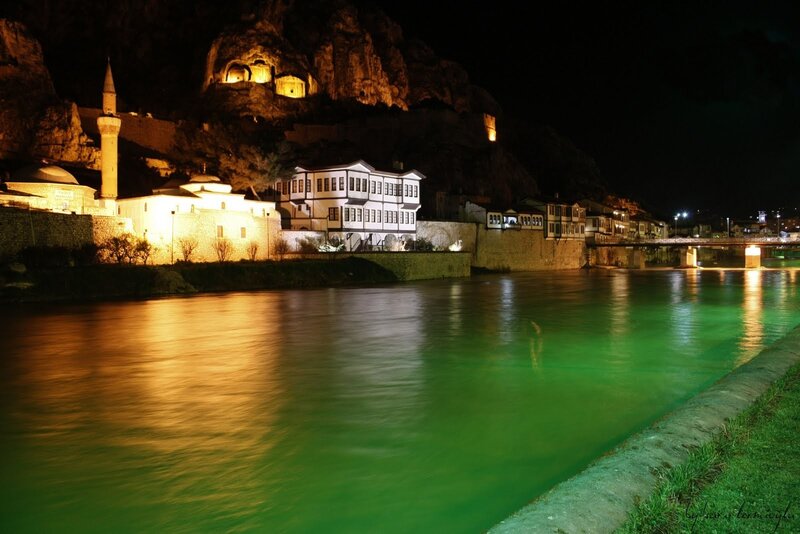 night view of berat city
