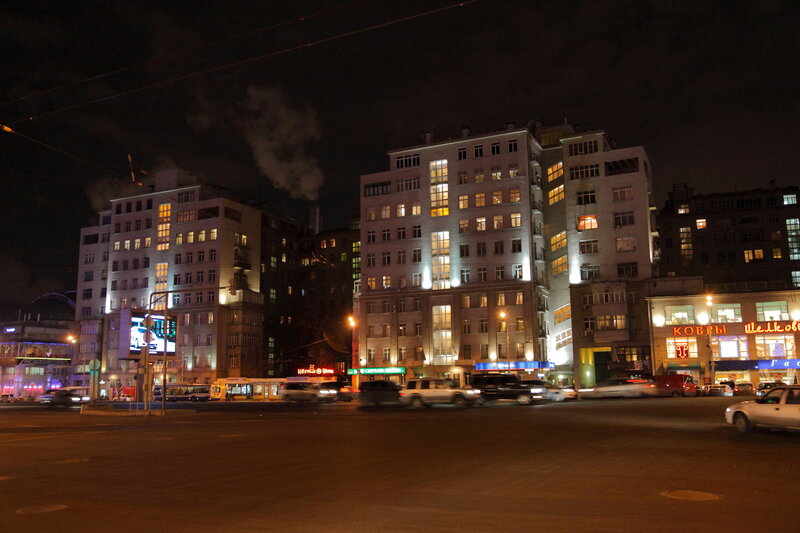 Night view of city buildings