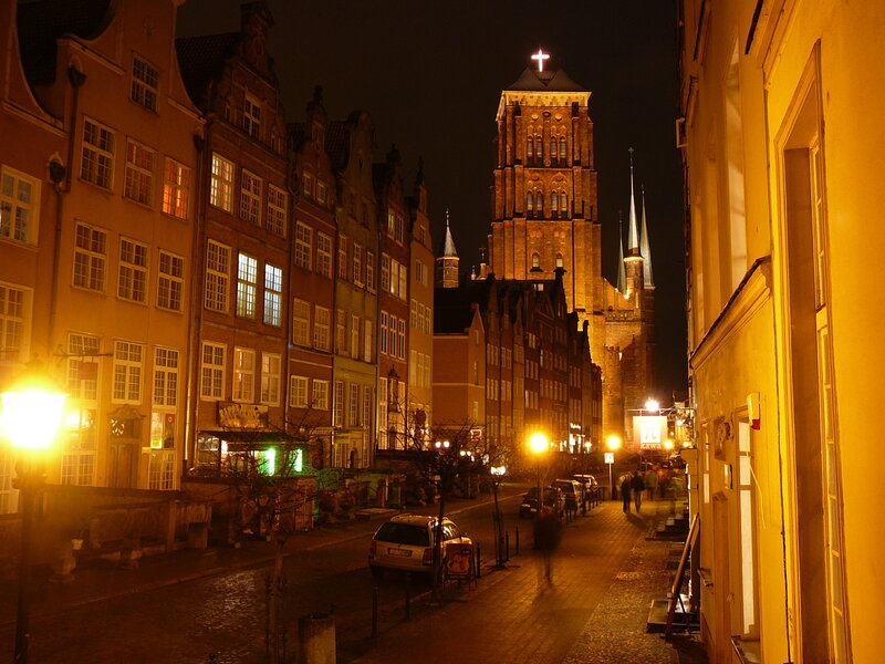 Night view of Gdansk street
