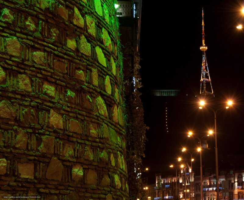 Night view of Kyiv TV Tower