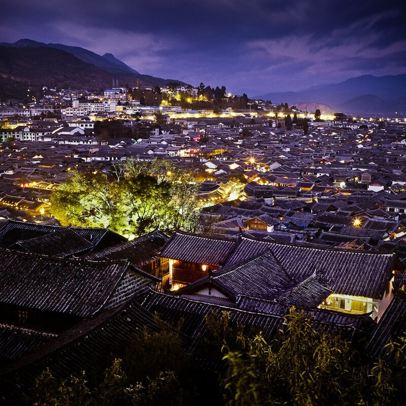 Night view of Lijiang ancient town