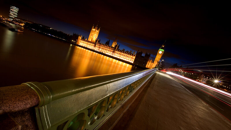 Night view of London Bridge
