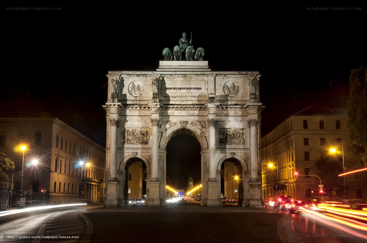 Night view of Siegestor
