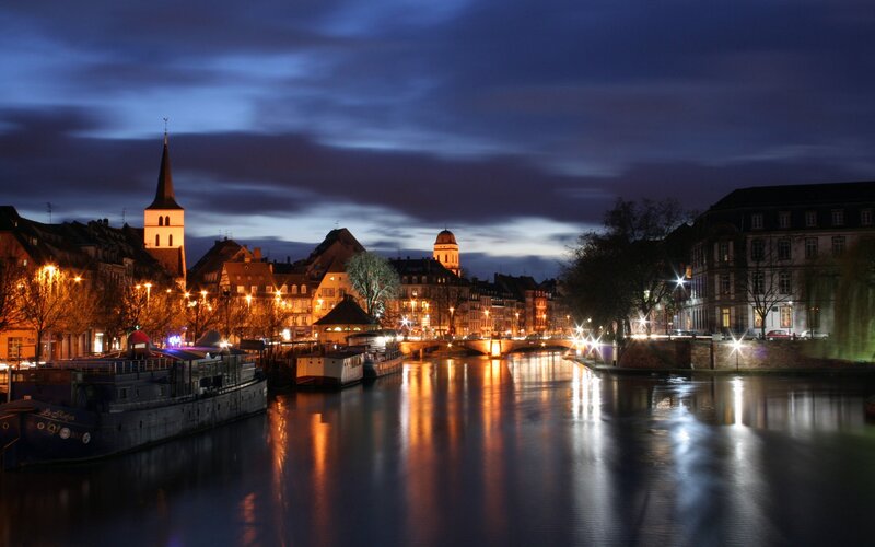 night view of strasbourg canal