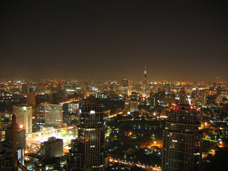 Nighttime City Skyline — Black