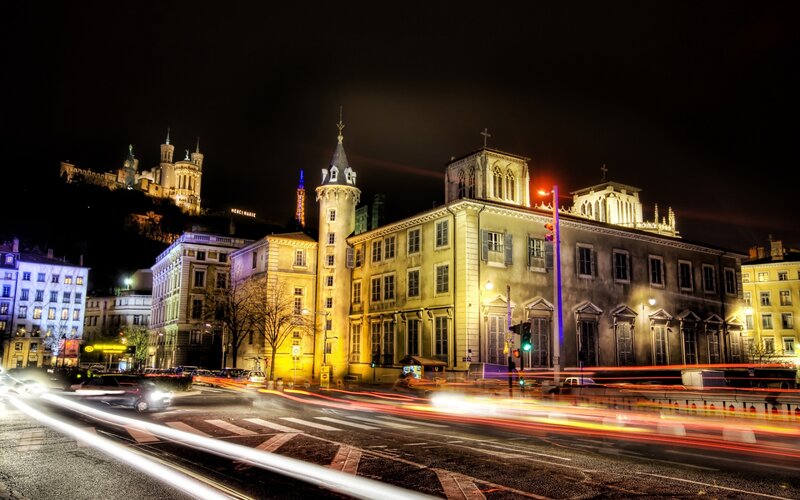 Nighttime City Street — Yellow, Dramatic, Night