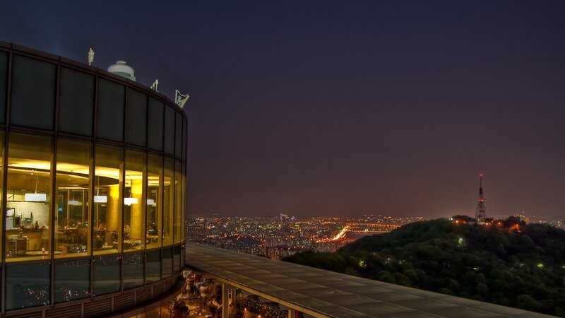 Nighttime City View — Black, Calm
