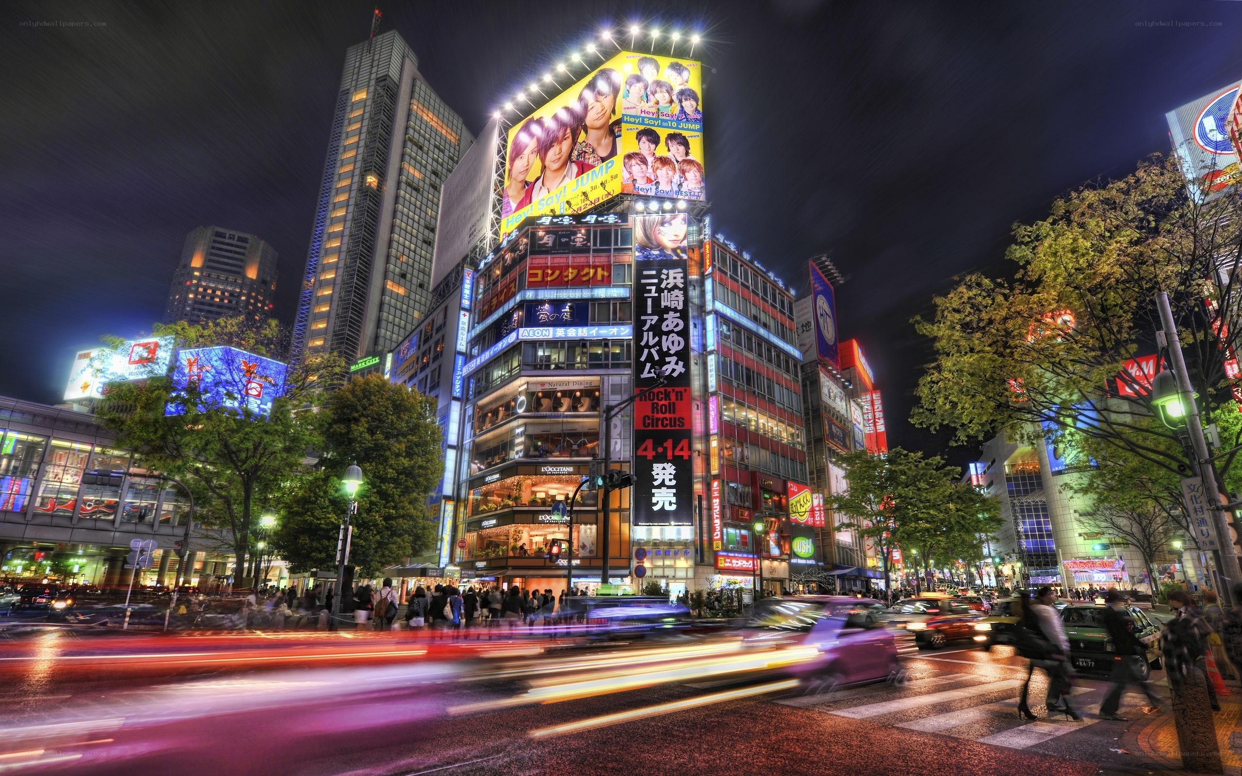 nighttime cityscape in tokyo