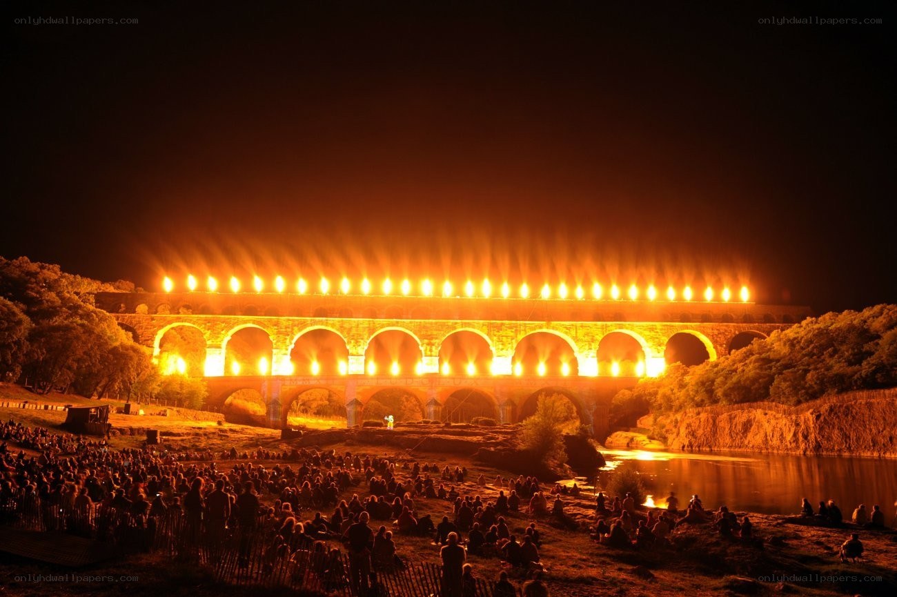 Nighttime event at Pont du Gard