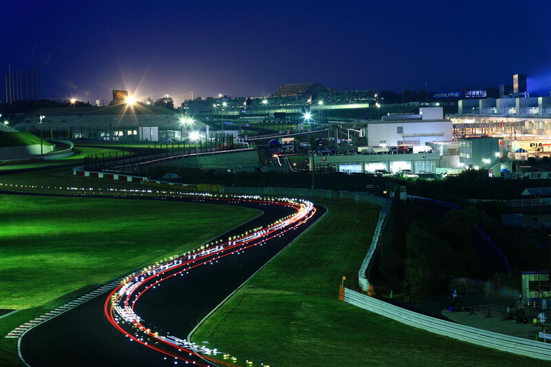 Nighttime race track lights