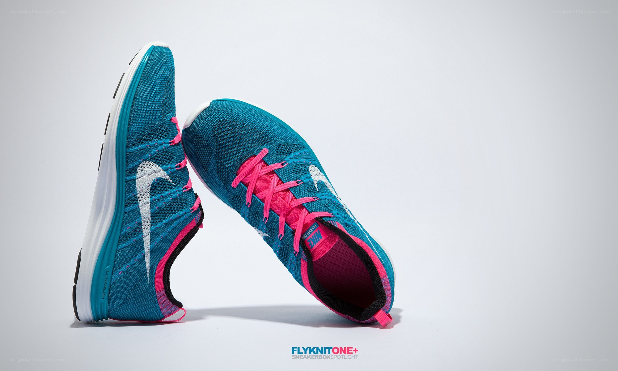 Nike Flyknit One+ sneakers