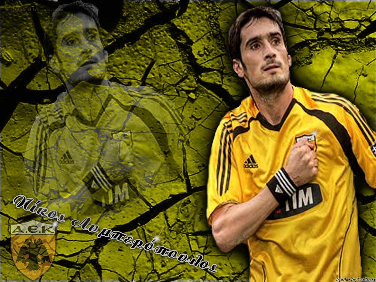 Nikos Lomperopoulos football player
