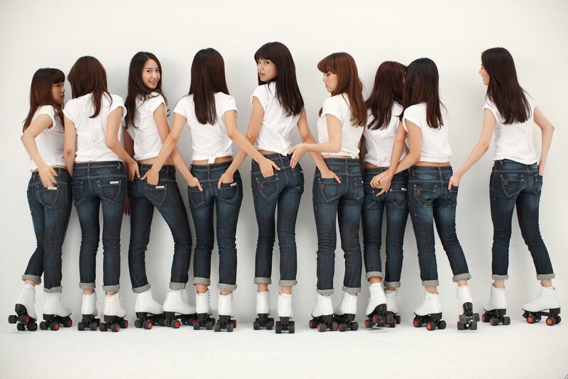 Nine Women on Roller Skates — White