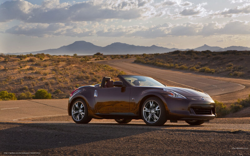 Nissan 370Z convertible on desert road
