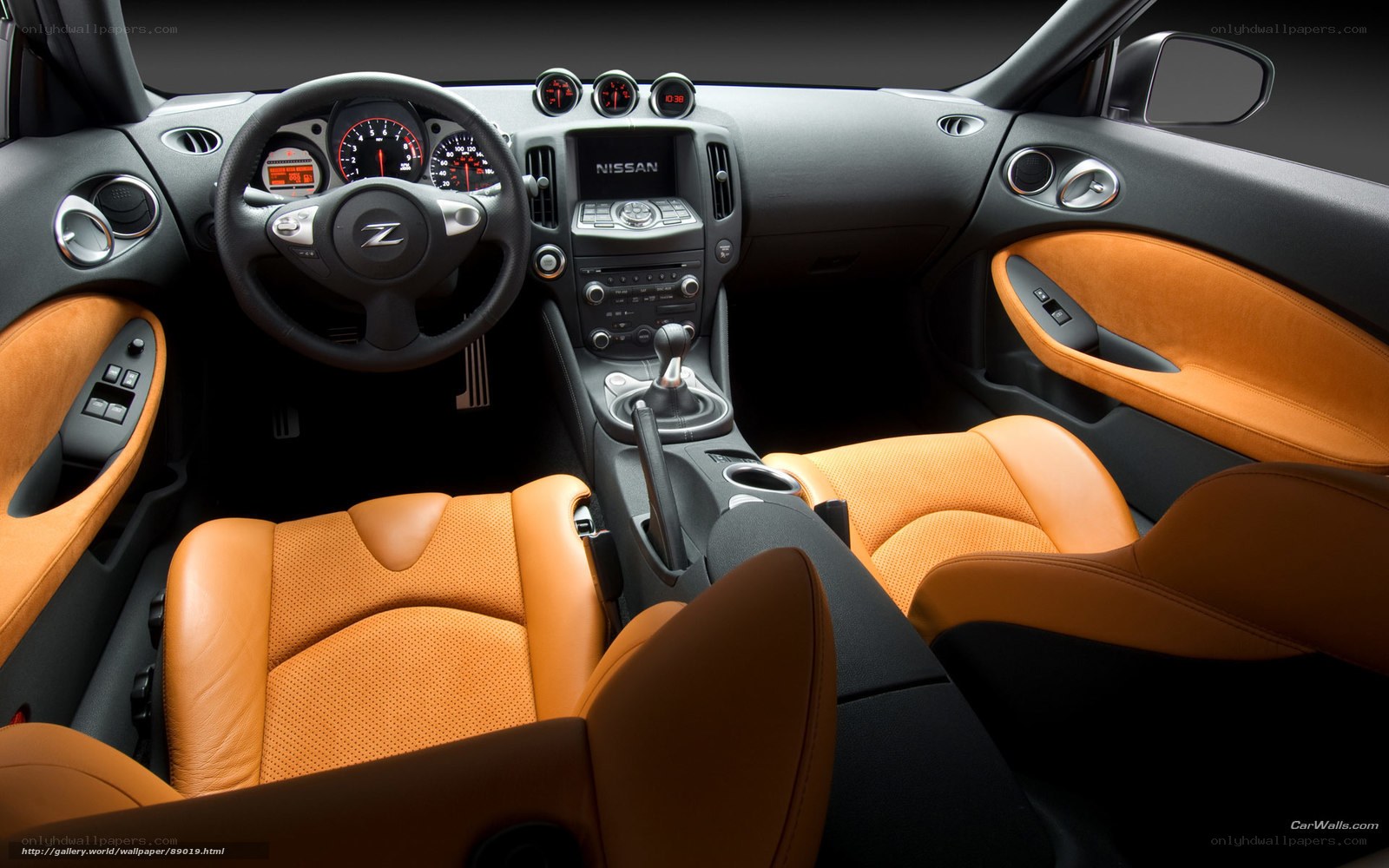 Nissan 370Z interior