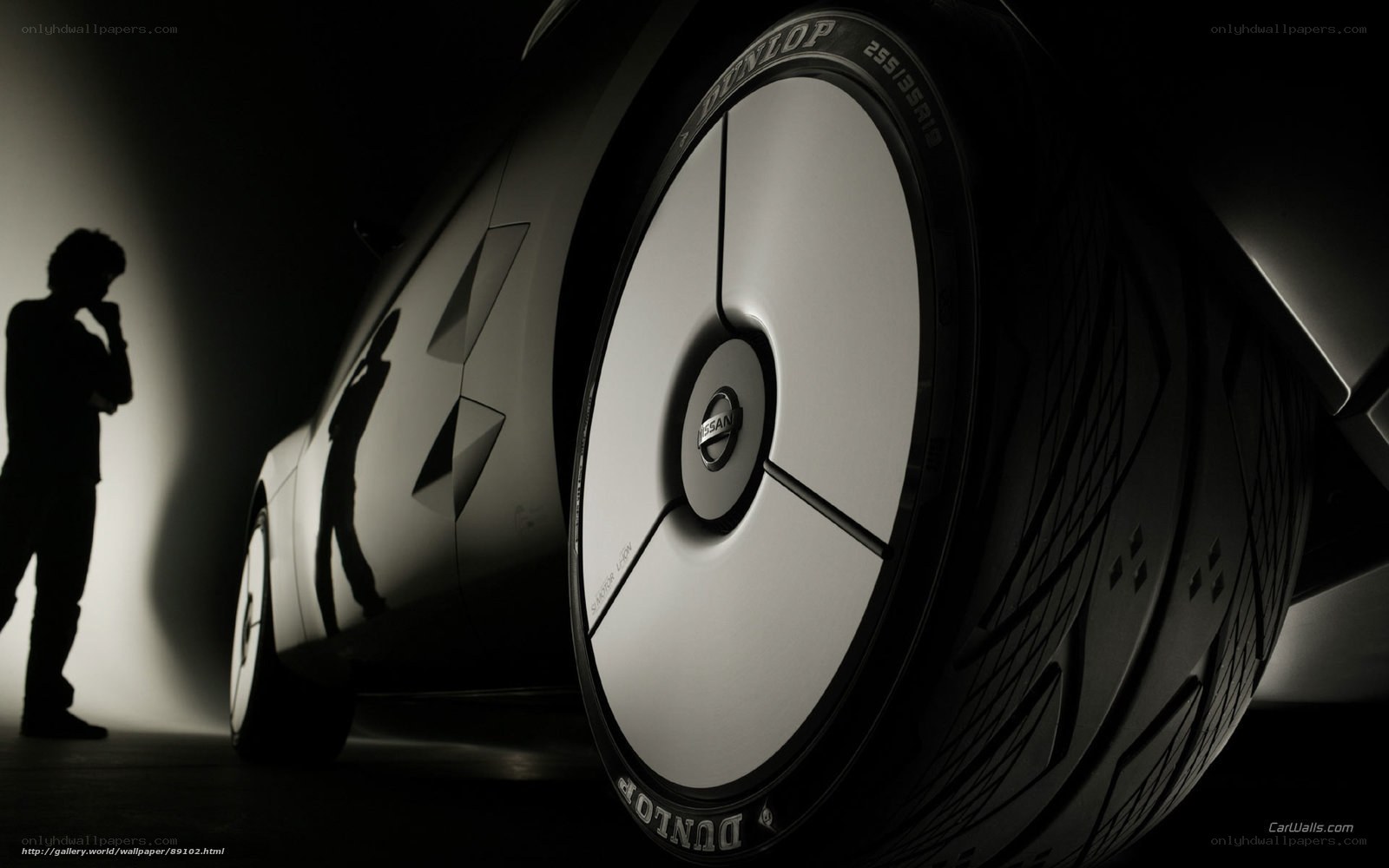 Nissan concept car wheel