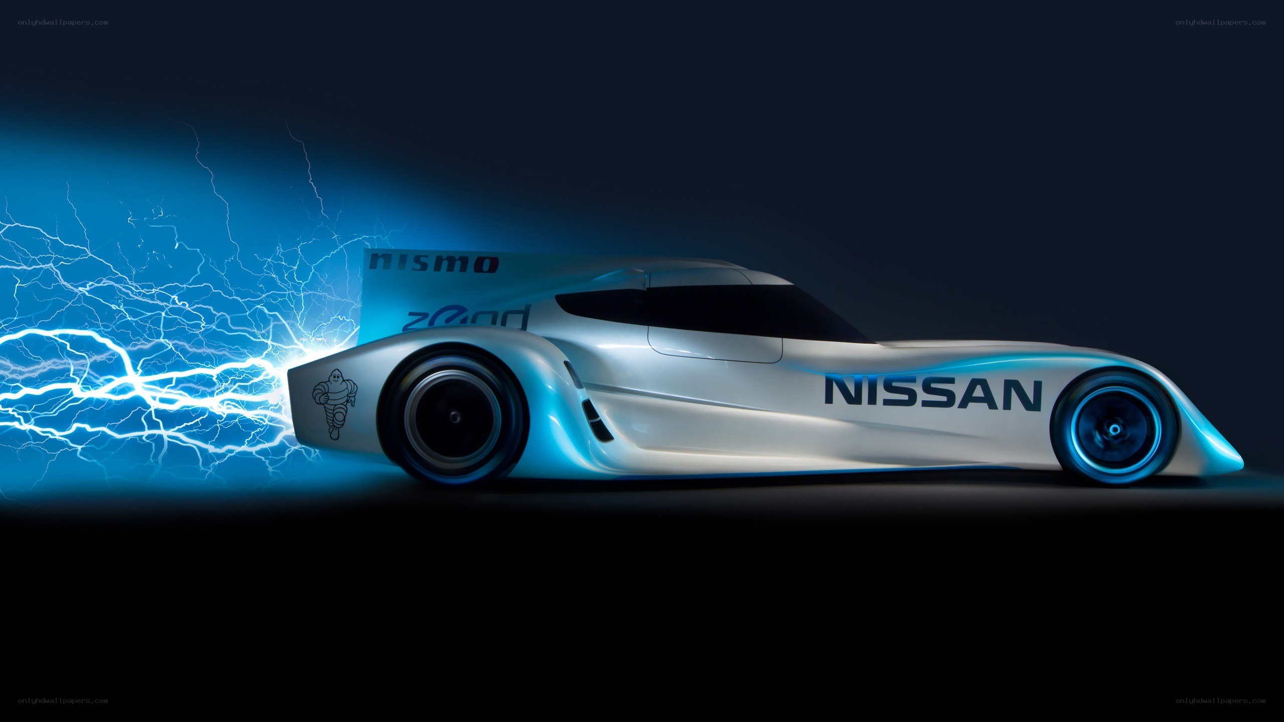 Nissan concept race car