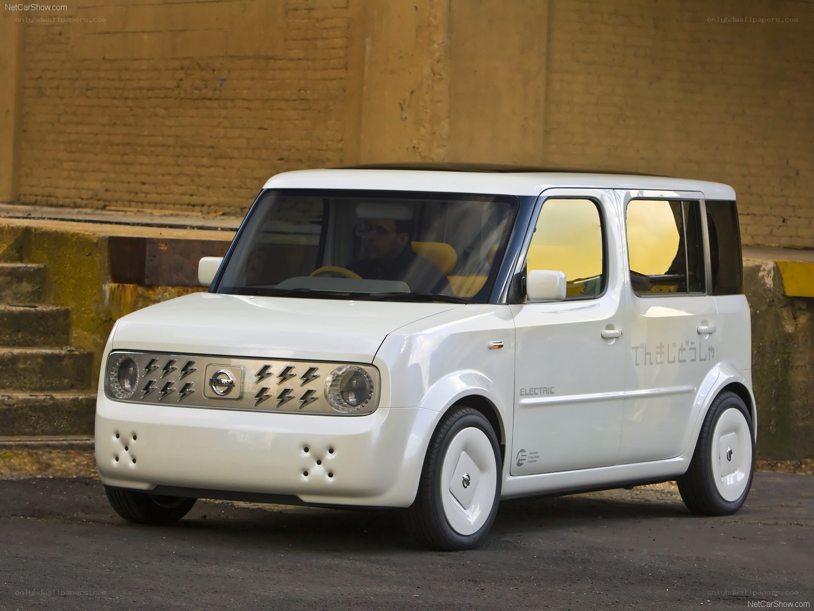 Nissan Cube Electric Concept
