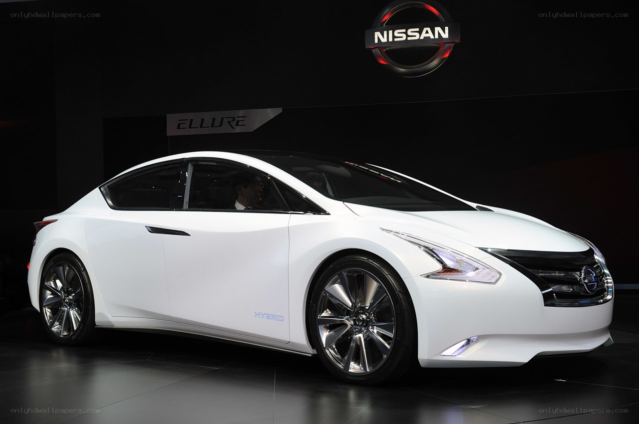 Nissan Ellure Hybrid Concept