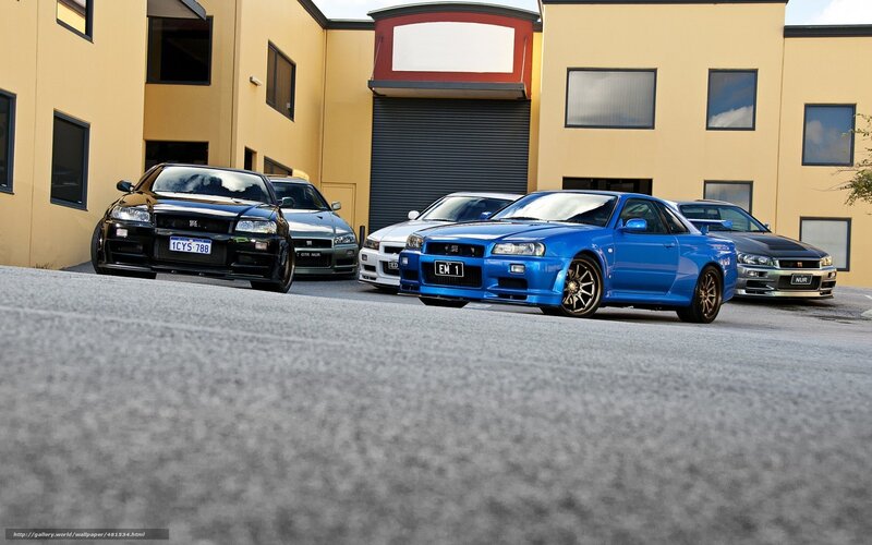 Nissan GT-R cars in a lineup