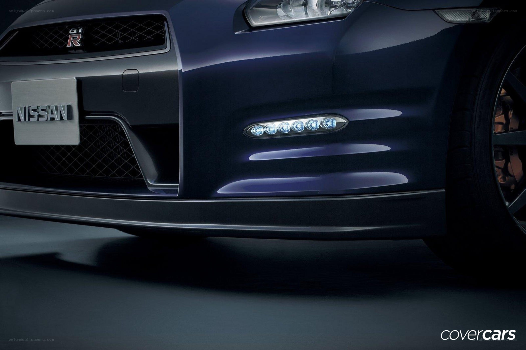 Nissan GT-R front view
