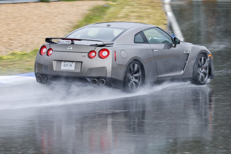 Nissan GT-R on wet track