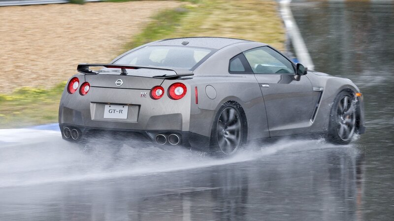 Nissan GT-R on wet track