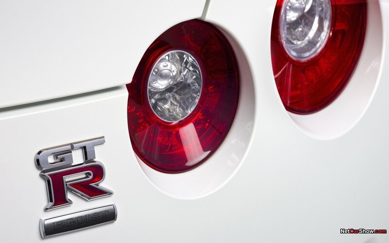 Nissan GT-R rear badge